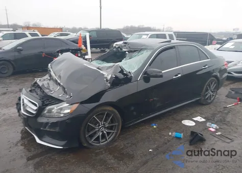 2015 Mercedes-Benz E 350 4Matic z USA, uszkodzony, nr VIN WDDHF8JB2FB097270